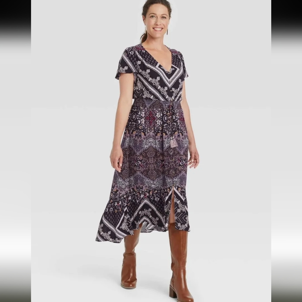 Like New, Knox Rose (from Target ) boho black floral dress (large, size 12- 16)